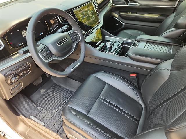 2023 Jeep Wagoneer Series III