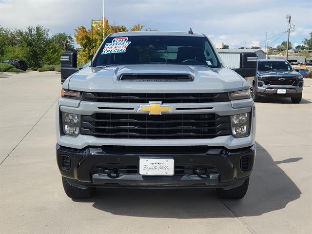 2025 Chevrolet Silverado 2500 HD Custom
