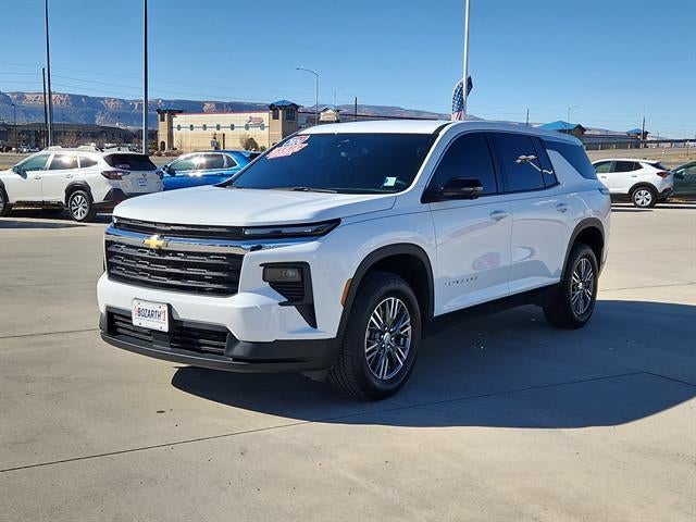2024 Chevrolet Traverse LS