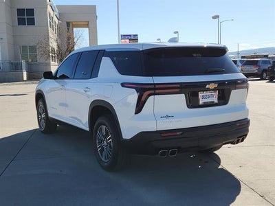 2024 Chevrolet Traverse LS