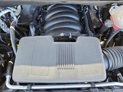 2025 Chevrolet Suburban RST