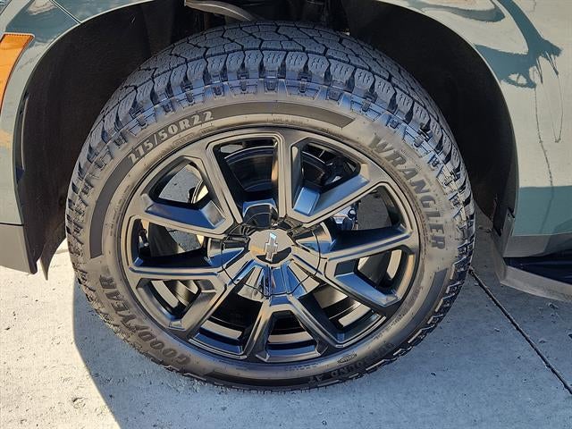 2025 Chevrolet Suburban RST