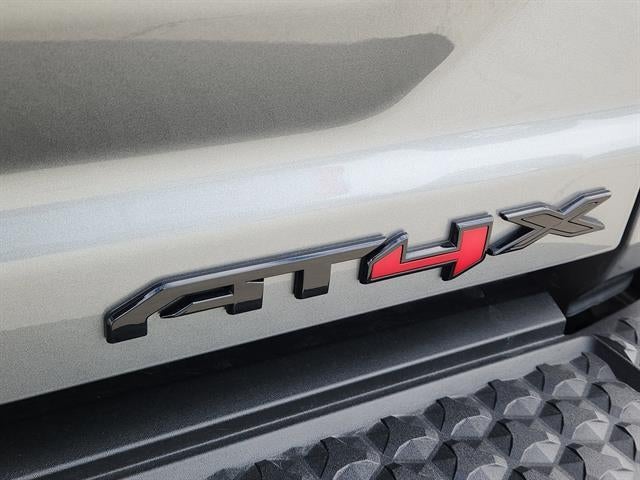 2023 GMC Canyon AT4X