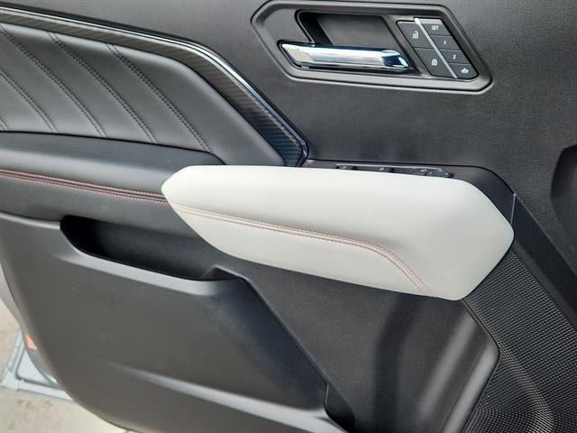 2023 GMC Canyon AT4X