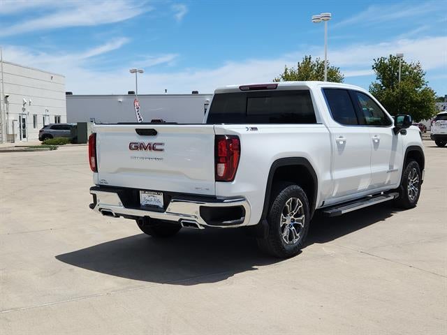 2024 GMC Sierra 1500 SLE