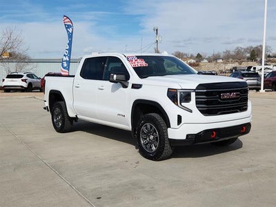 2025 GMC Sierra 1500 AT4