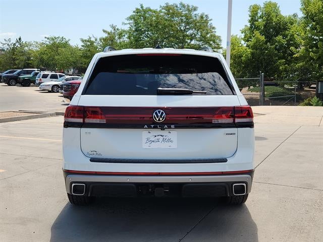2025 Volkswagen Atlas 2.0T Peak Edition