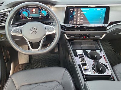 2024 Volkswagen Atlas Cross Sport 2.0T SE w/Technology