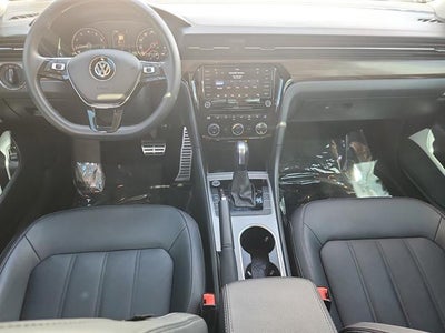 2022 Volkswagen Passat 2.0T Limited Edition
