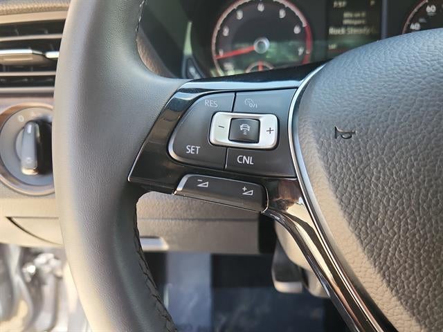 2022 Volkswagen Passat 2.0T Limited Edition