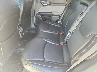 2023 Jeep Compass Latitude Lux