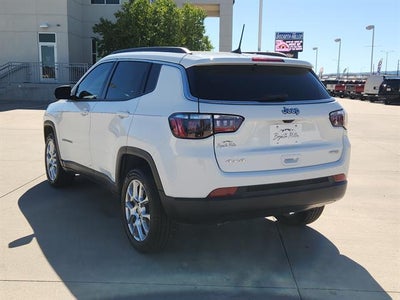 2023 Jeep Compass Latitude Lux
