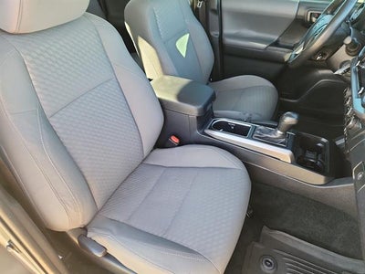 2022 Toyota Tacoma 4WD SR