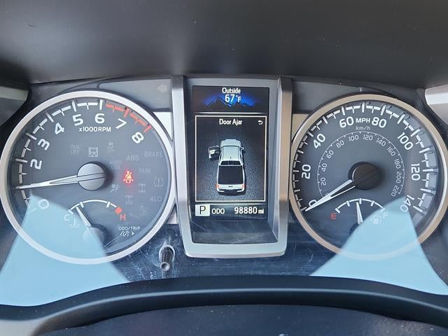 2022 Toyota Tacoma 4WD SR