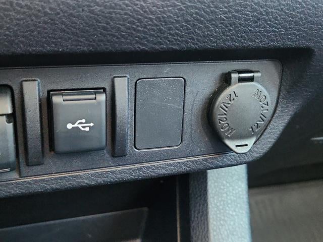 2022 Toyota Tacoma 4WD SR