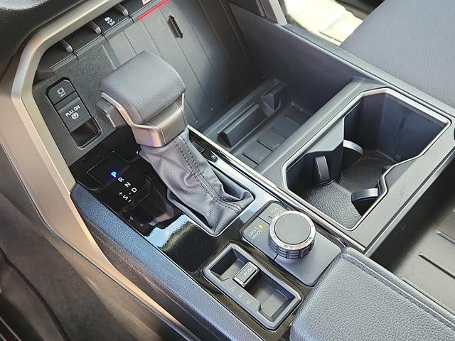 2023 Toyota Tundra 4WD SR5