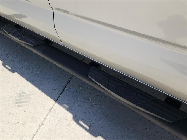 2023 Toyota Tundra 4WD SR5