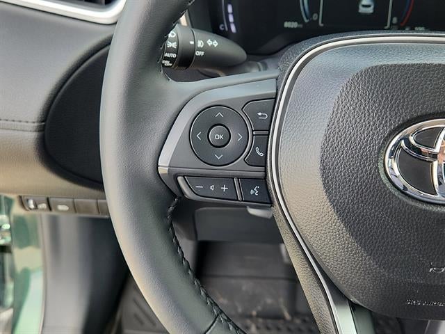 2025 Toyota Corolla Cross XLE
