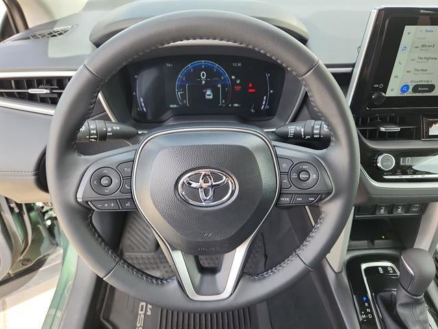 2025 Toyota Corolla Cross XLE